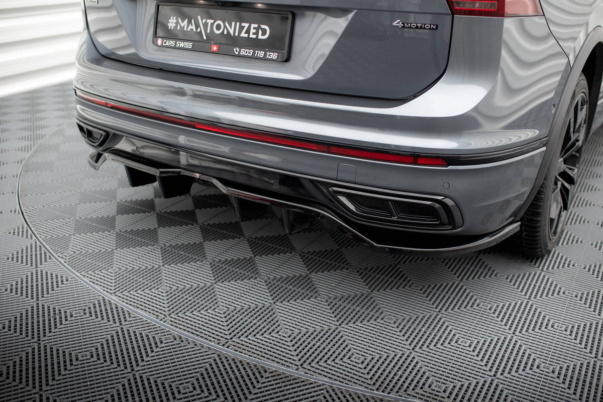 Diffuser med vertikale stenger for VW Tiguan Allspace R-Line MK2 Facelift, sett bakfra