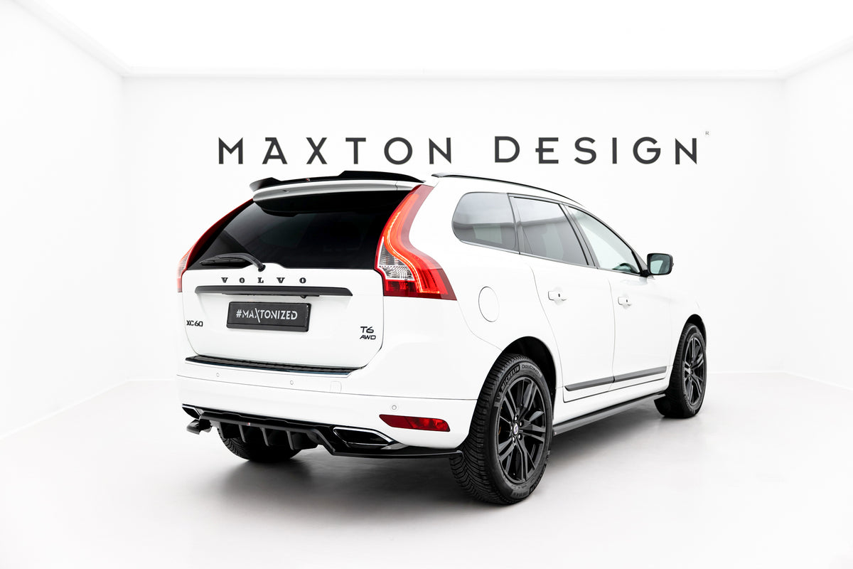 Diffuser til Volvo XC60 Facelift med vertikale stenger, sett bakfra