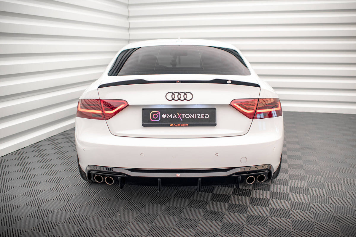 Diffuser V1 til Audi A5 8T Facelift sett bakfra med doble eksosuttak