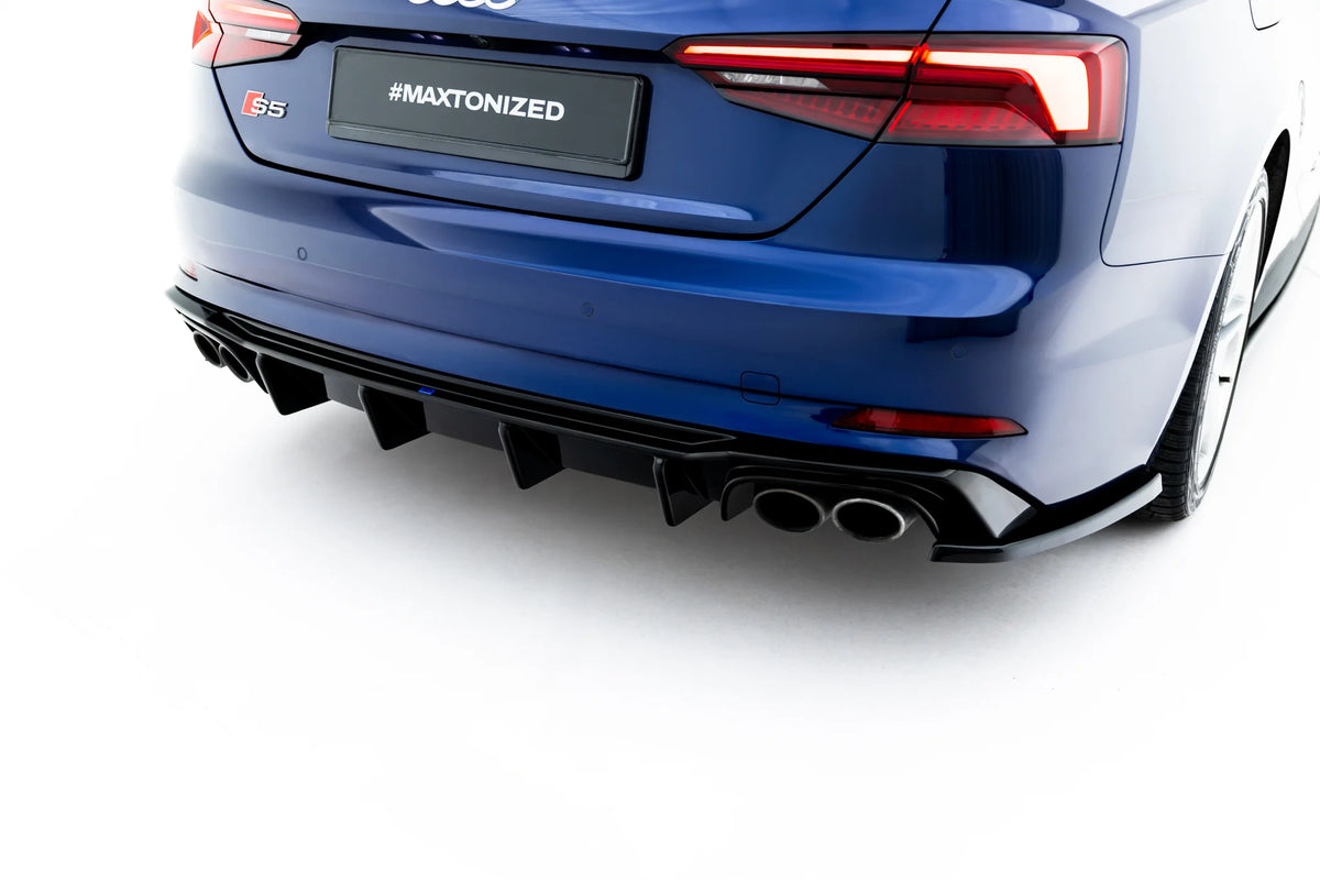 Bakre diffuser til Audi S5 Coupe F5 montert på støtfangeren