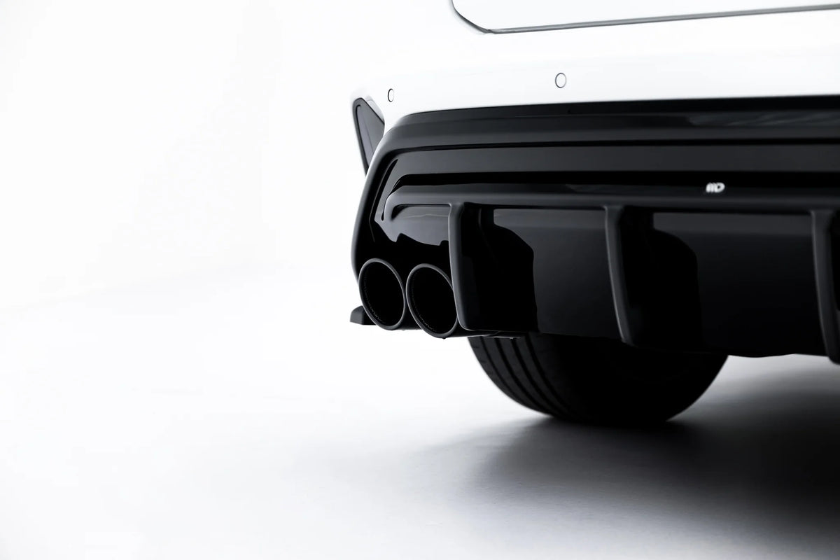 Blank sort ABS-diffuser til Audi A3 S-Line 8Y Facelift sett fra siden