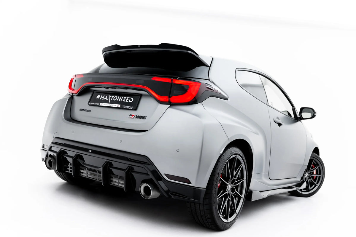 Diffuser til Toyota GR Yaris Mk4 Facelift i blank sort ABS-plast