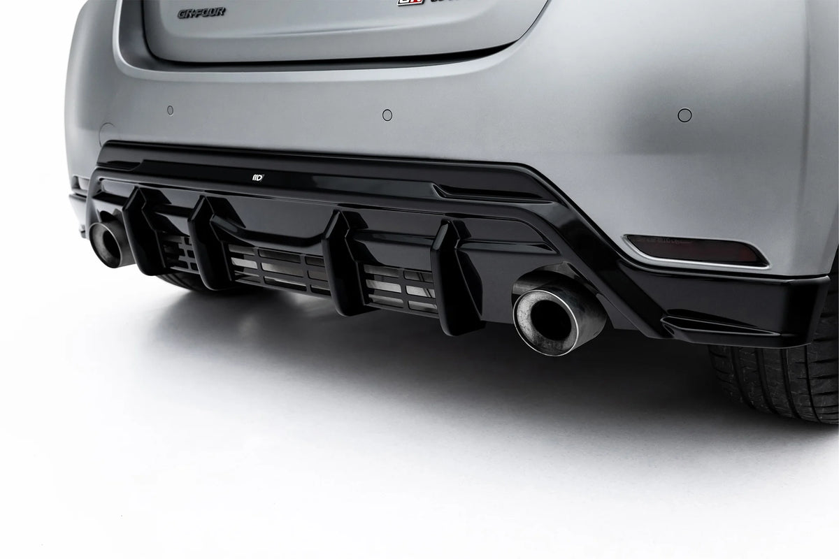 Diffuser Toyota GR Yaris Mk4 Facelift montert på hekkpartiet