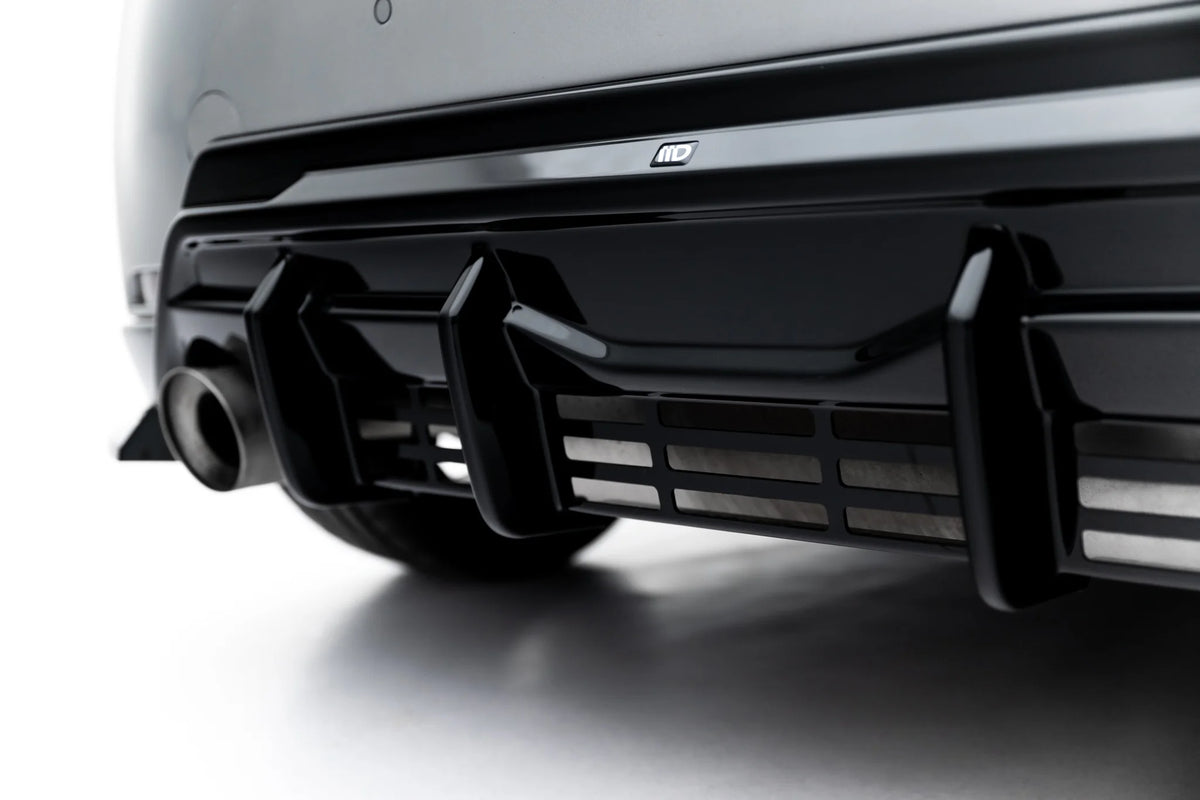 Blank sort Gloss Black-finish på diffuser til Toyota GR Yaris Mk4