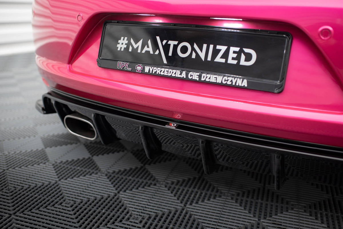 VW Scirocco MK3 med Maxton bakvalance sett fra siden