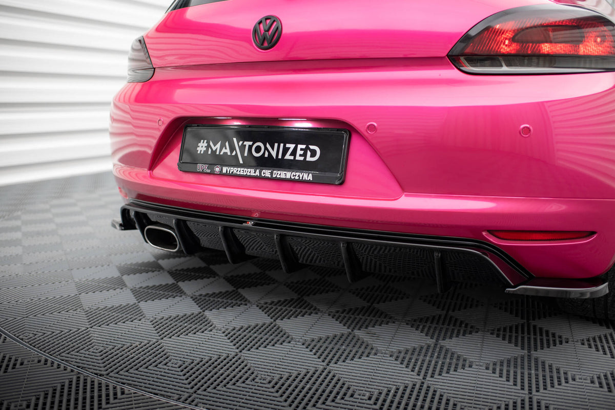 Diffuser til Volkswagen Scirocco MK3 vist ovenfra med monteringsdetaljer