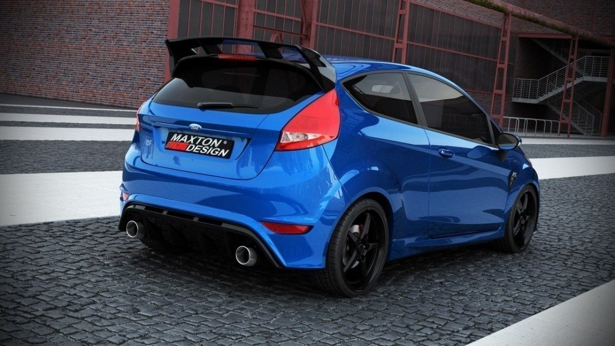 RS Look takspoiler til Ford Fiesta MK7 sett bakfra i nærbilde