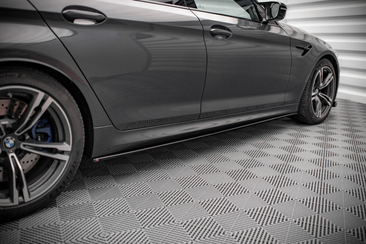 Sideskjørt BMW M5 F90 – matt svart ABS