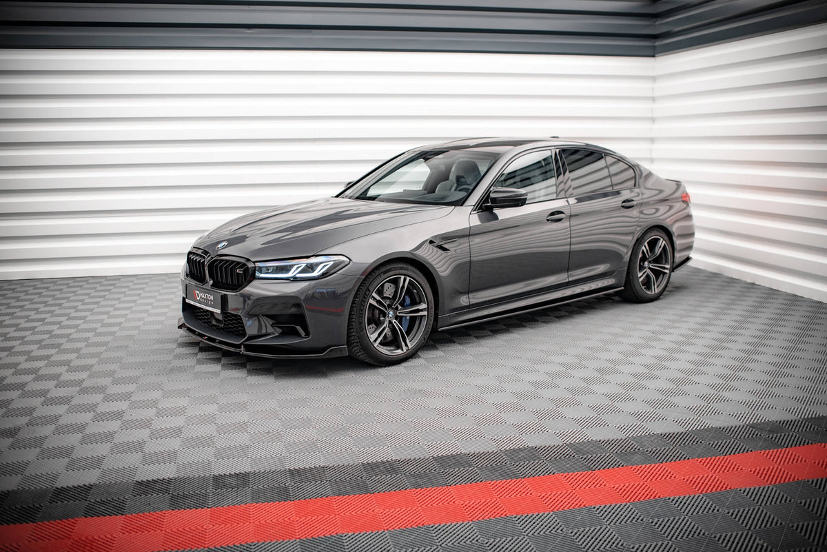 Sideskjørt BMW M5 F90 – montert på bil