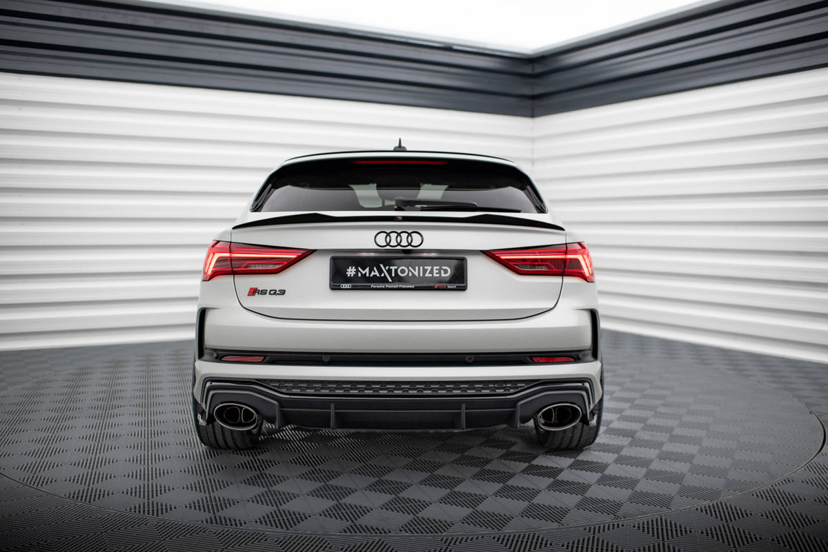 Splittersett for Audi RSQ3 F3 vist fra venstre side med sideskjørt og frontsplitter