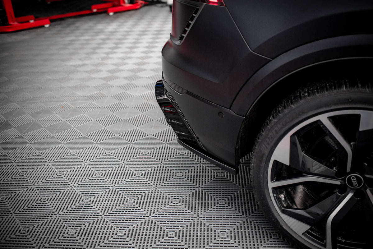 Sideskjørt fra splittersett på Audi RSQ8 MK1