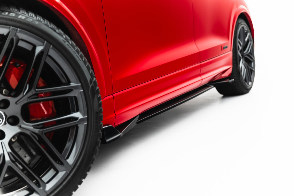 Detalj av frontsplitter på Audi RSQ8 Mk1 Facelift