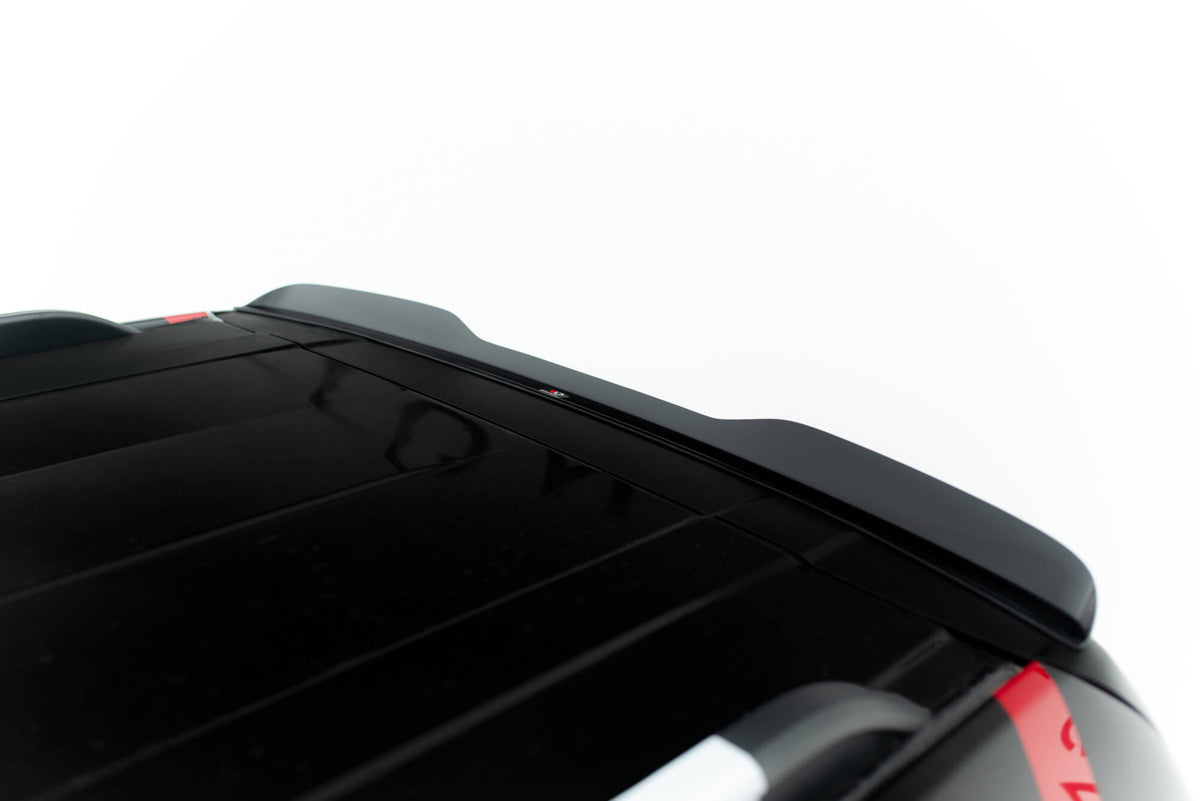 Front splitter fra Maxton Design montert på Ford Tourneo Courier MK2