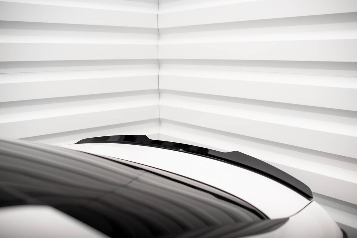 Front splitter til Kia Optima Facelift fra Maxton Design i nærbilde
