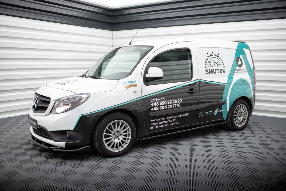 Splittersett til Mercedes Citan W415 – alle fire deler lagt ut på hvit bakgrunn