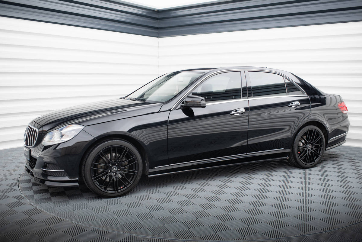 Splittersett for Mercedes E Sedan W212 Facelift montert på bil, sett forfra
