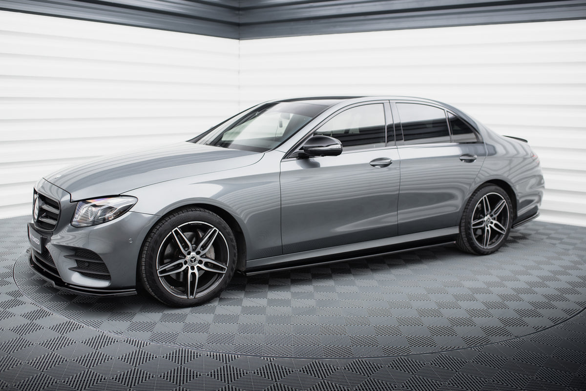 Splittersett Mercedes W213 AMG-Line AMG fra M-Maxton, montert på bil sett forfra