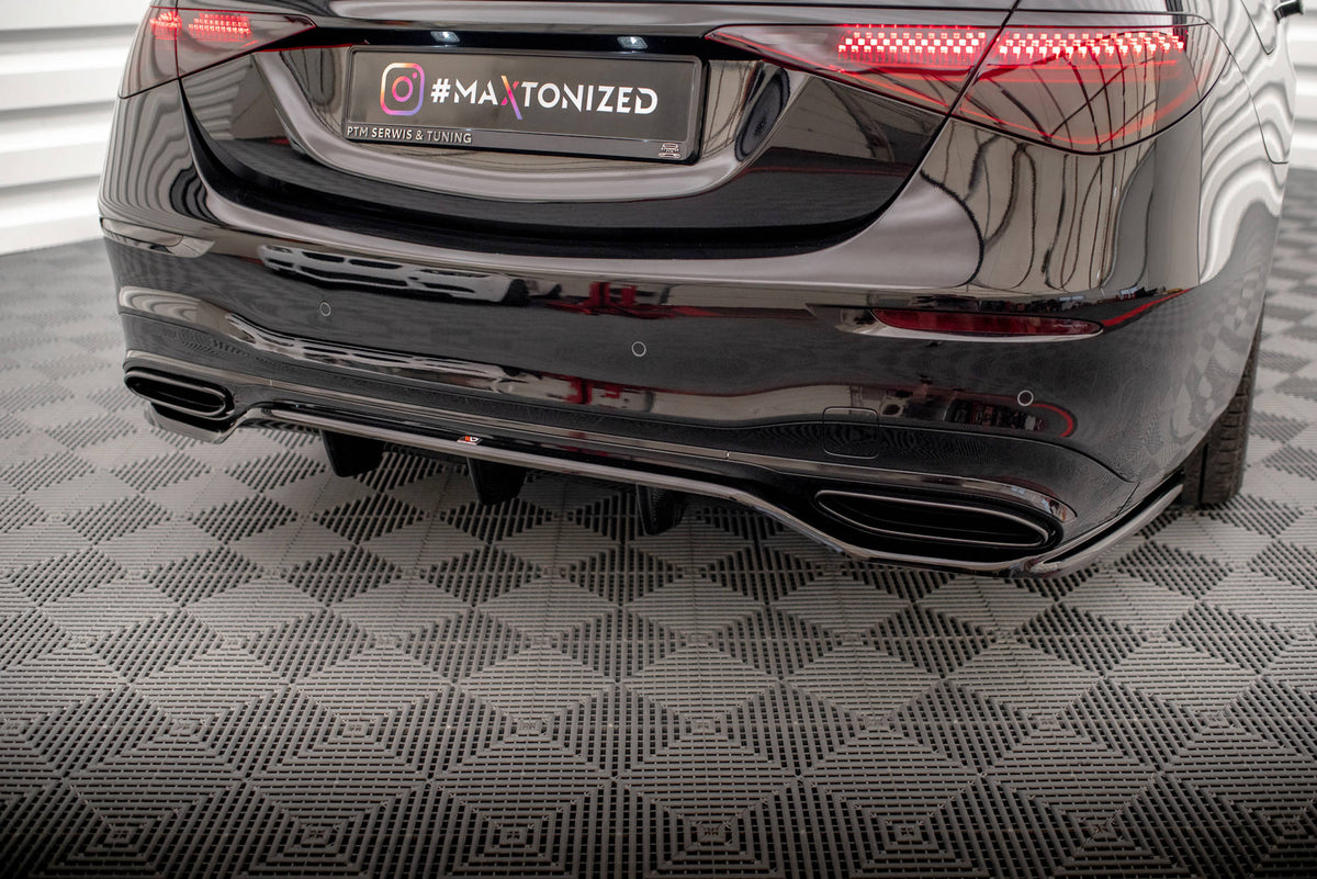 Bakparti Mercedes W223 med rear splitter og spoiler cap – helhetsinntrykk