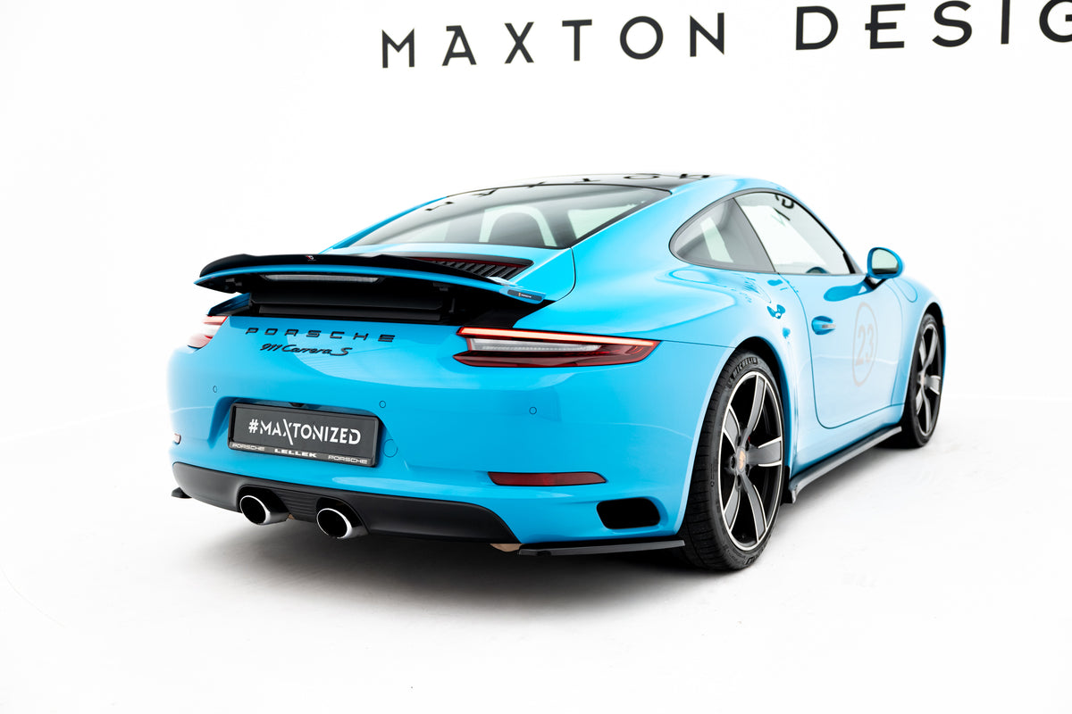 Splittersett montert på Porsche 911 Carrera 991 Facelift sett bakfra
