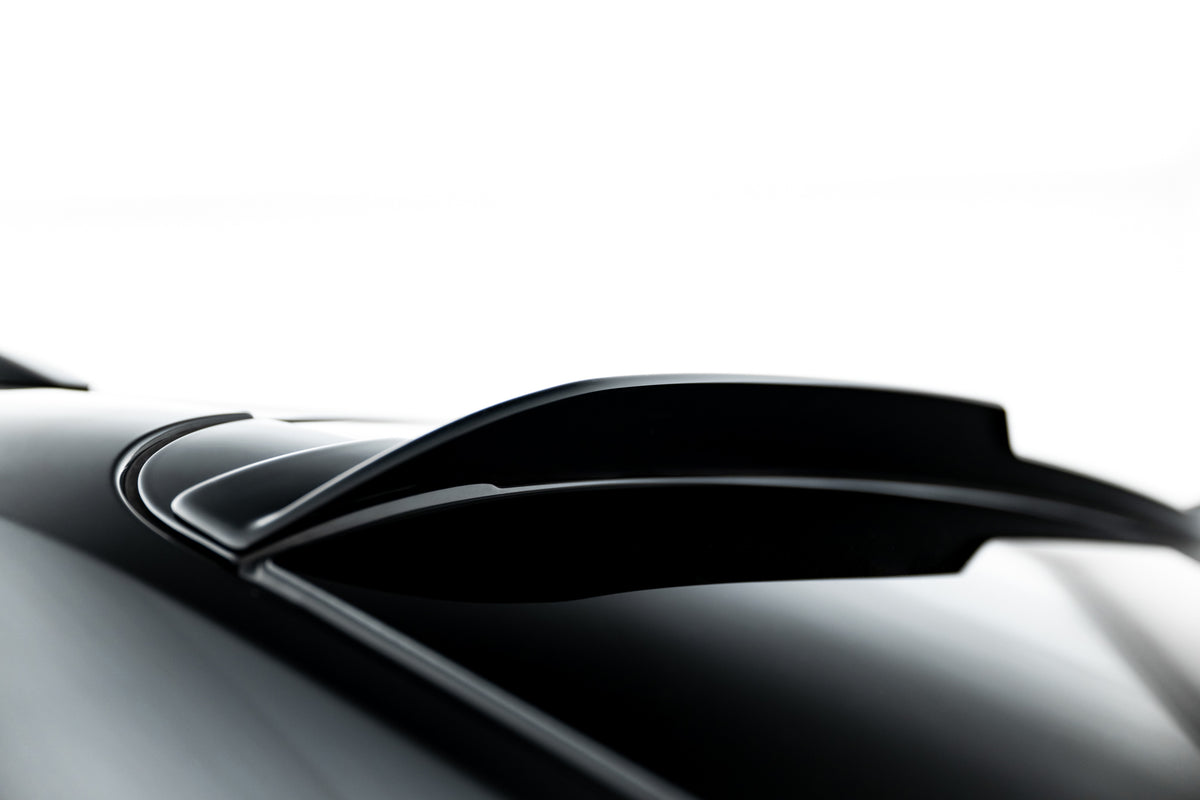 Splittersett detalj Porsche Macan EV Mk1 – bakparti