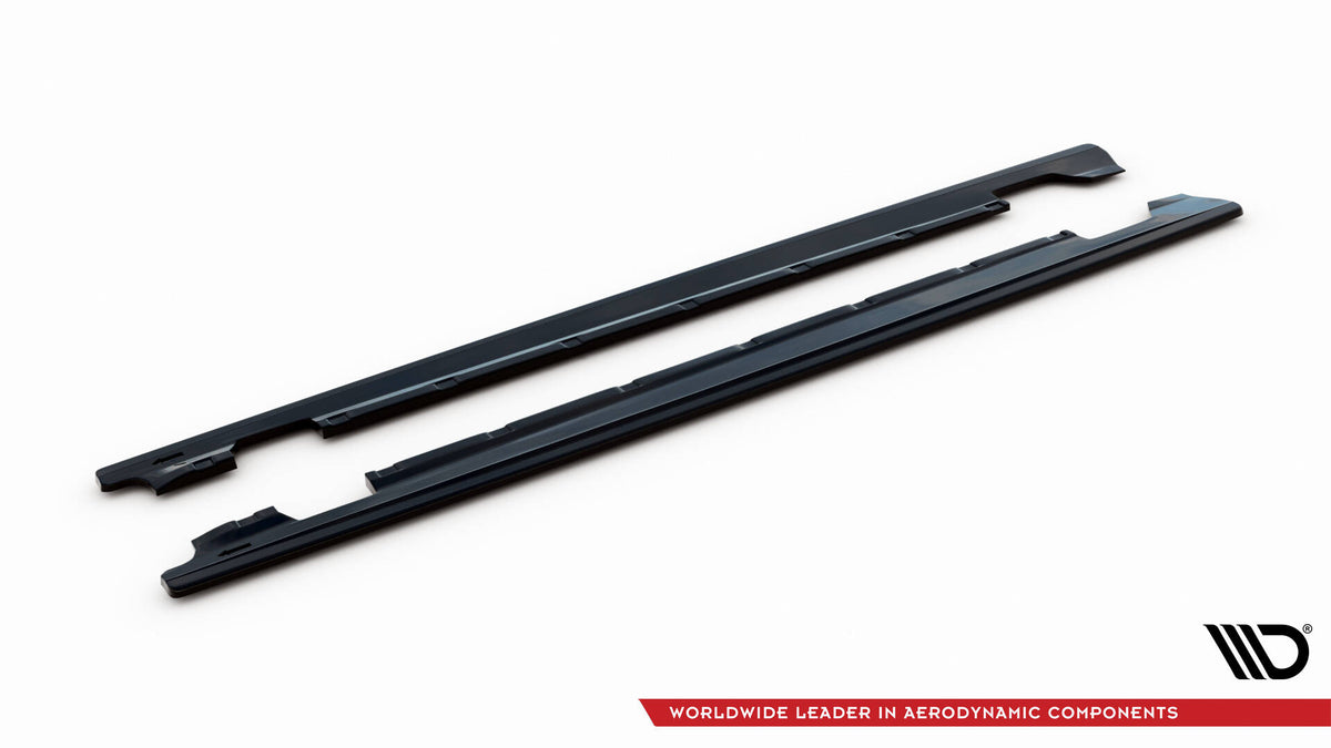 Detaljbilde av splittersett til Porsche Panamera GTS 971, blank finish