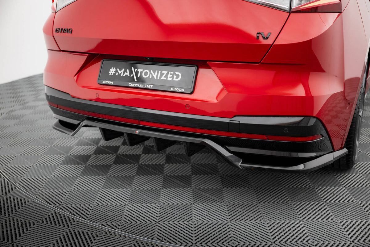 Bakre splitter med vertikale stenger for Skoda Enyaq Coupe iV RS, sett bakfra