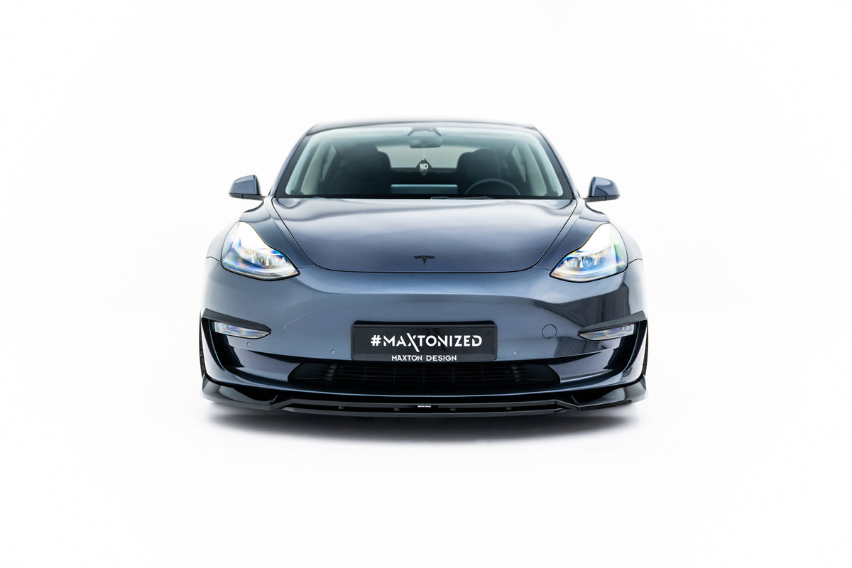 Nærbilde av overflatetekstur på splittersett til Tesla Model 3