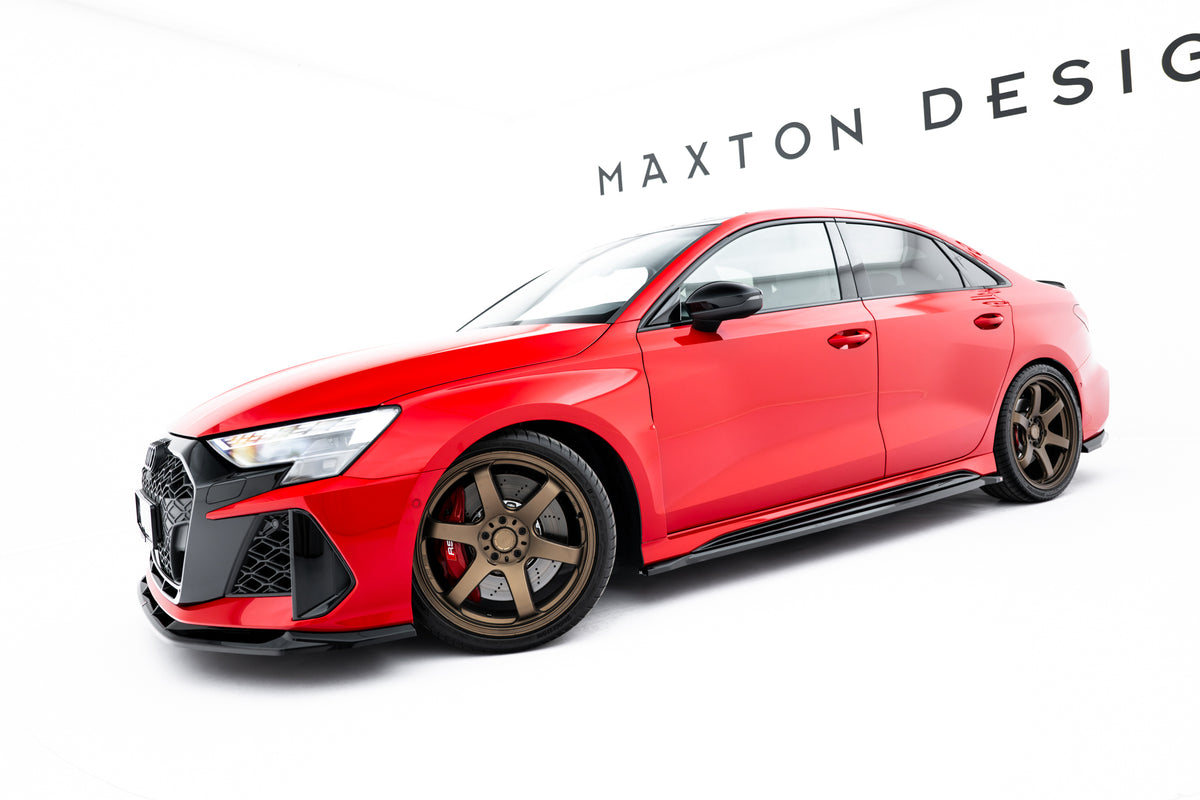 Splittersett Audi RS3 Sedan 8Y Facelift V.1 komplett pakke med alle deler vist forfra på hvit bakgrunn