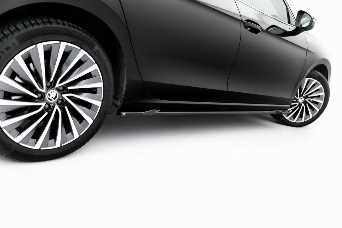 Splittersett V.1 Skoda Superb Sedan MK4 (2024-) - SK-SU-4-SET1