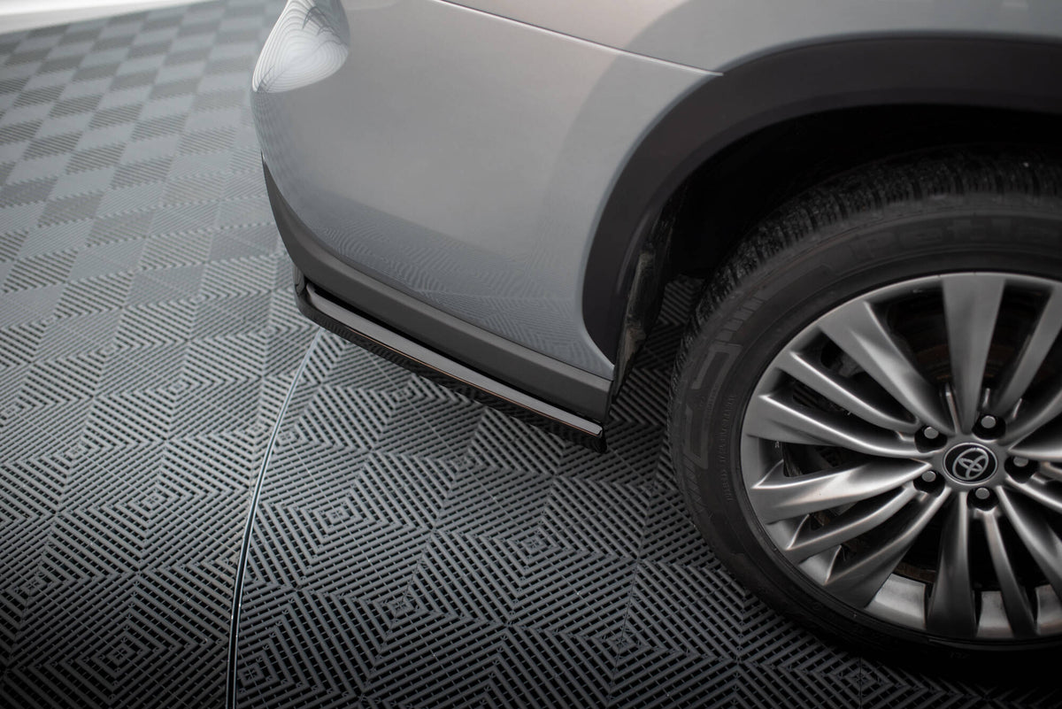 Splittersett V.1 Toyota Highlander MK4 (2019–) - TO-HL-3-SET1