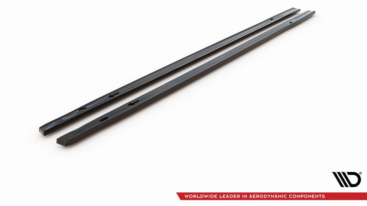 Splittersett V.1 for VW Golf 8 GTI Facelift – nærbilde av kant og finish i matt svart