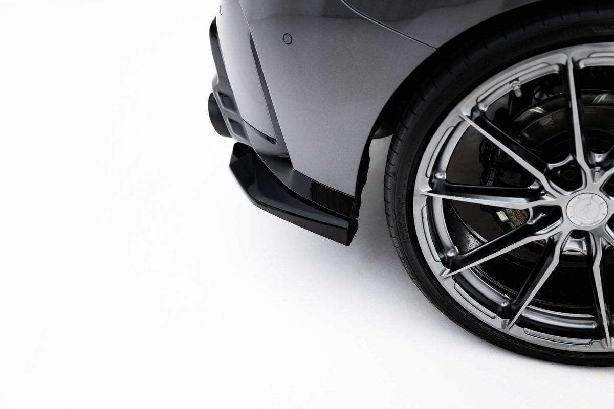 Splittersett BMW F70 M135I V.2 – sideskjort sett fra siden