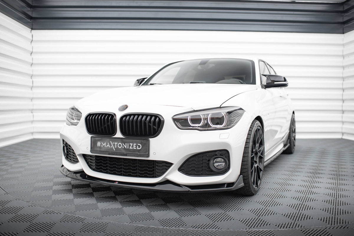 Underside av frontsplitter V.2 til BMW M140i F20 Facelift med monteringshull