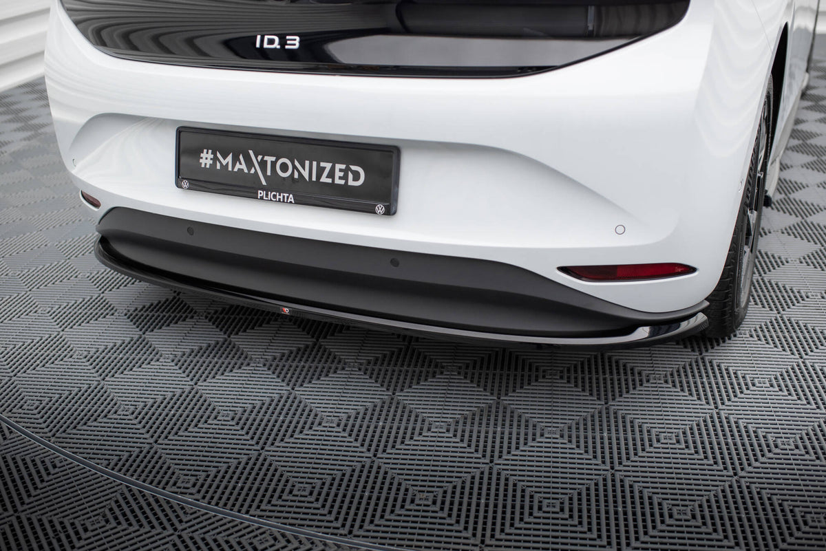 VW ID.3 med Maxton Design bodykit – frontspoiler og sideskjort