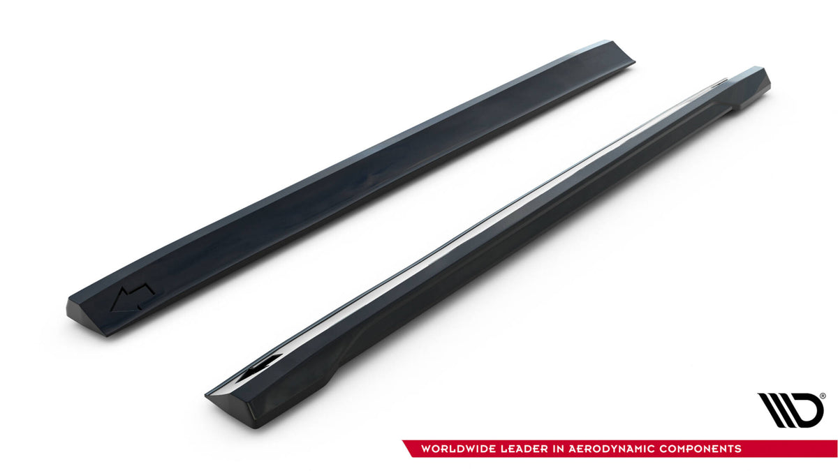 Splittersett Volvo XC60 MK2 fra Maxton Design, produktbilde i svart blank ABS-plast