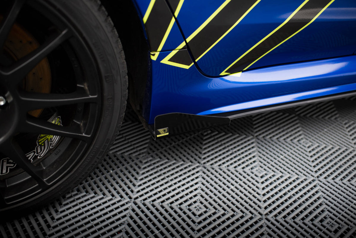 Street Pro sideflaps til Subaru WRX STI Mk1 vist ovenfra i matt svart finish