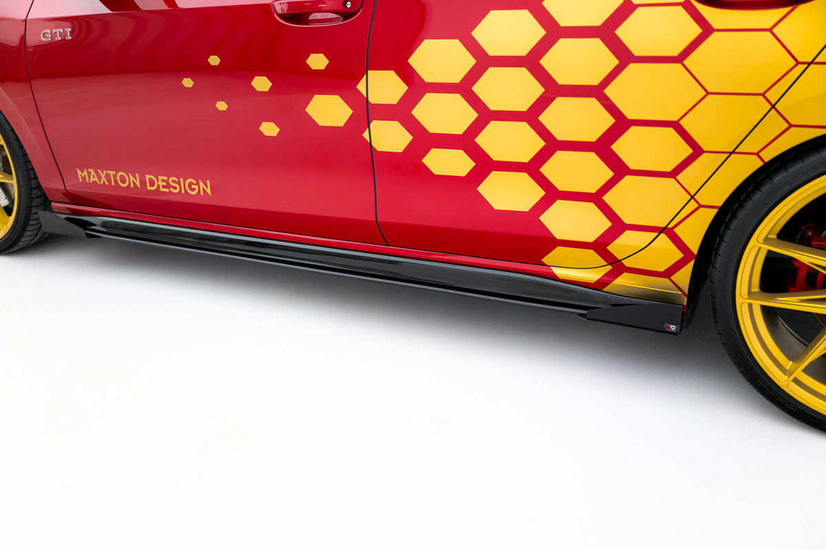 Sideflaps for Golf GTI Clubsport Mk8 Facelift kombinert med sideskjørt-diffusers