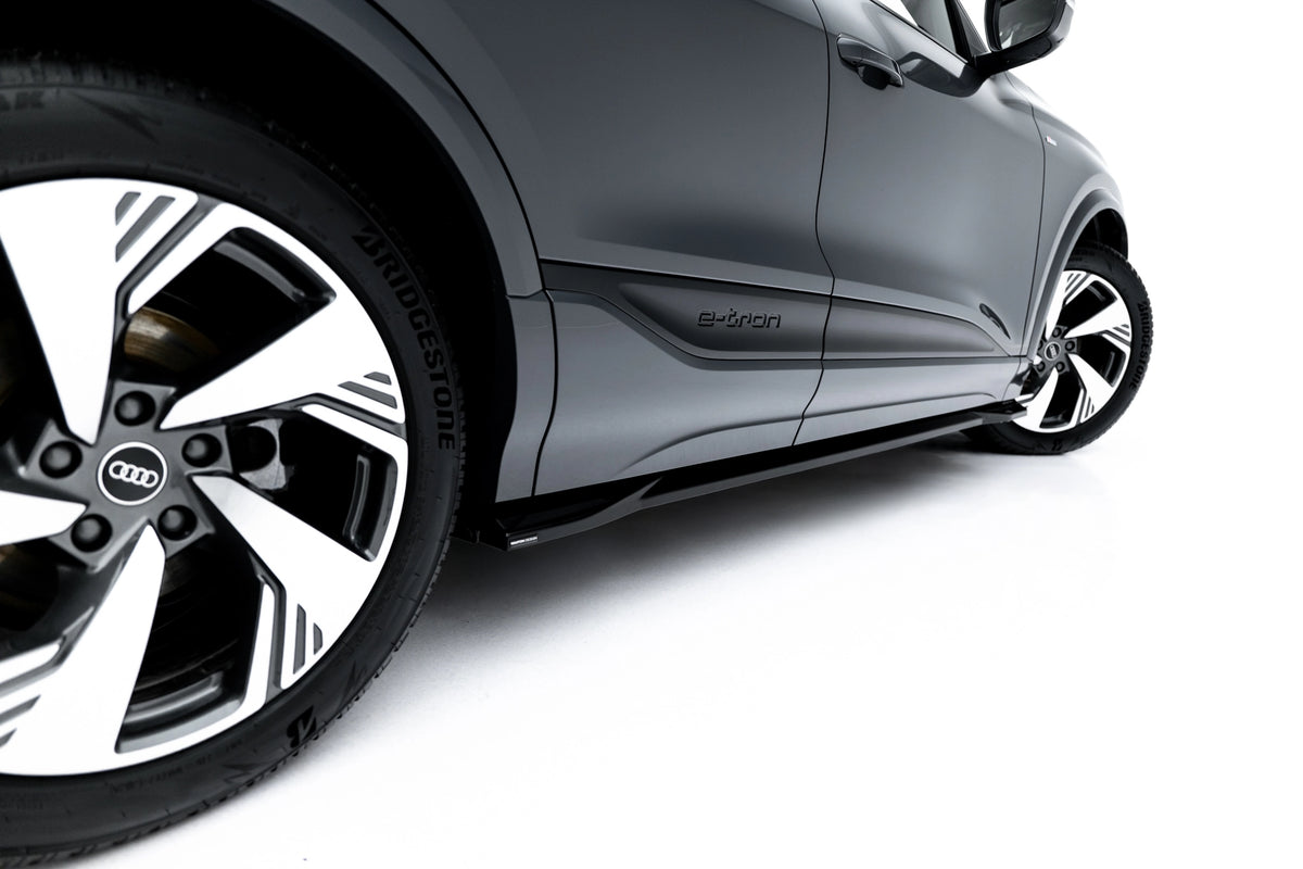 Blank sort sideskjørt diffuser til Audi Q6 e-tron S-Line Mk1