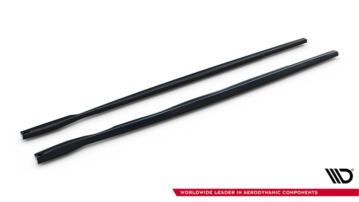Maxton Design sideskjørt for BMW E82 1 M Coupe før montering på flat overflate