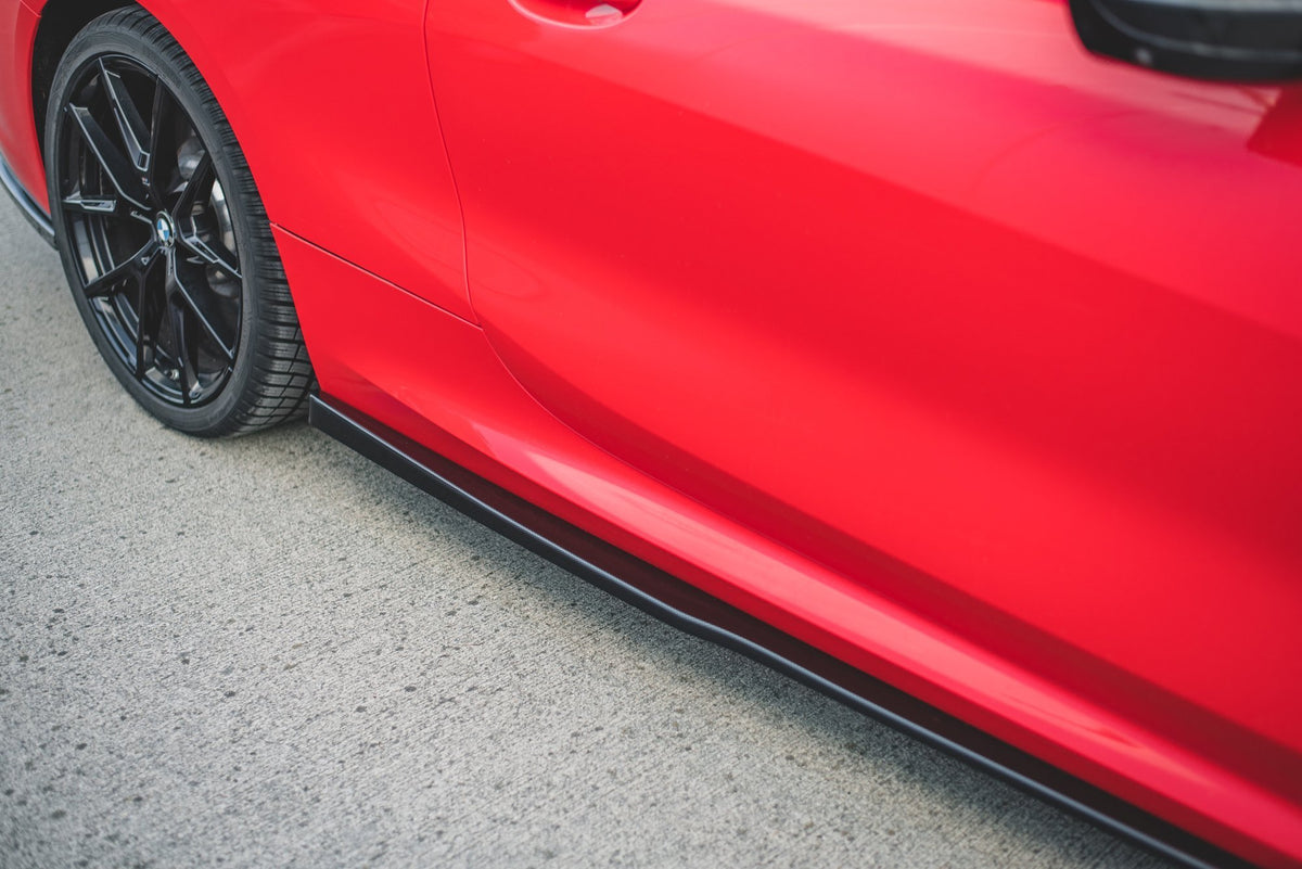 Maxton Design sideskjørt G15 Coupe skrå vinkel sett bakfra langs terskel