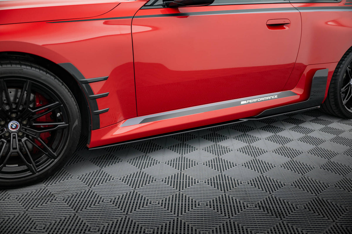 Sideskjørt M-Performance BMW M2 G87 – frontperspektiv
