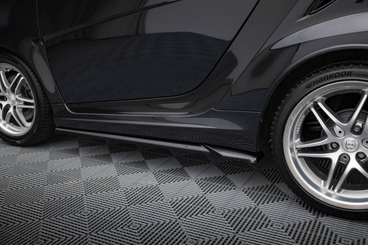 Maxton Design sideskjørt for Smart Fortwo Facelift vist fra siden