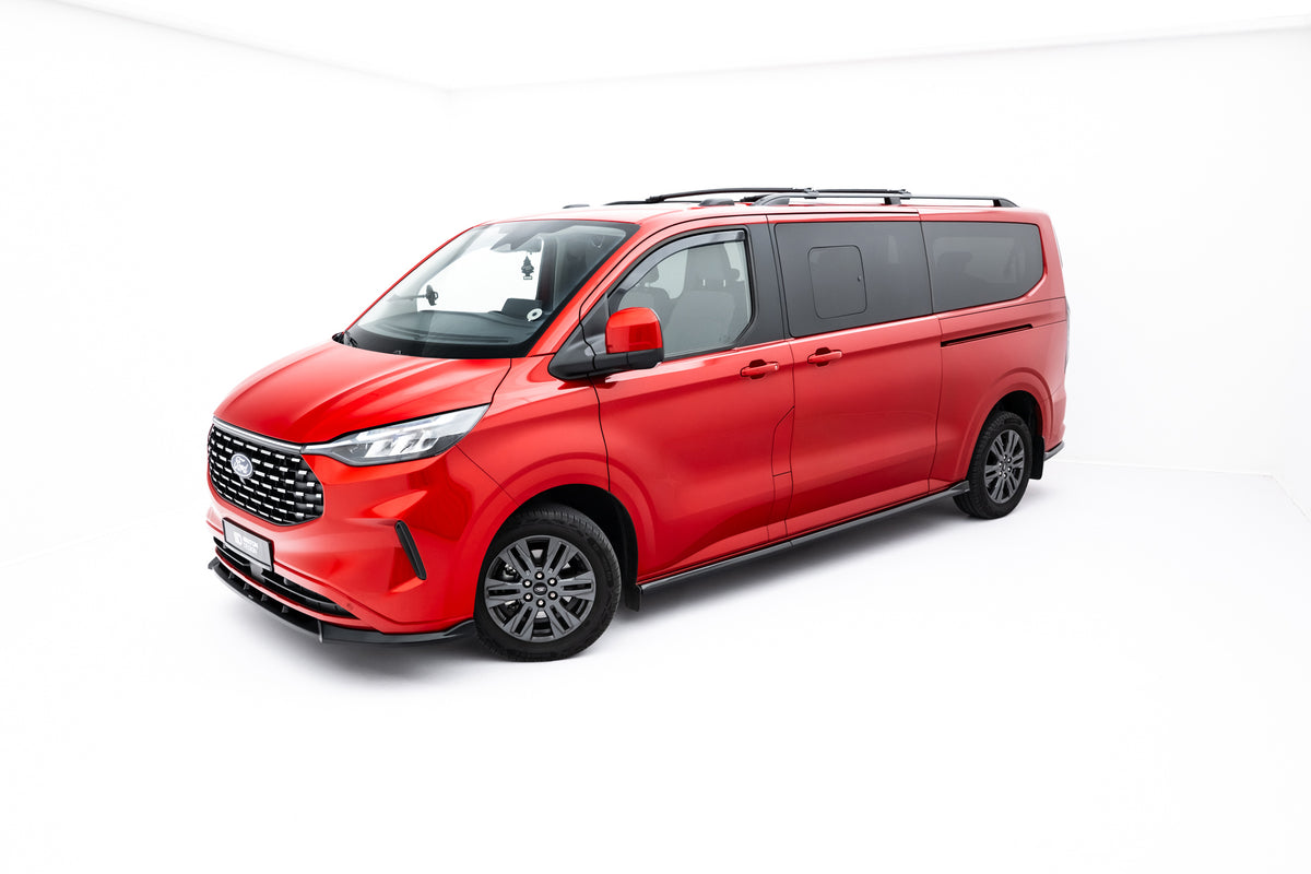 Sideskjørt montert på Ford Tourneo Custom L2 MK2 sett fra siden