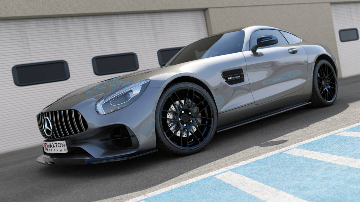 Sideskjørt diffusorer til Mercedes GT C190 Facelift sett ovenfra på hvit bakgrunn