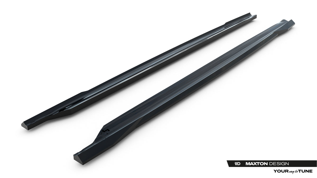 Sideskjørt diffusers montert under originalt sideskjørt på Skoda Octavia Mk4