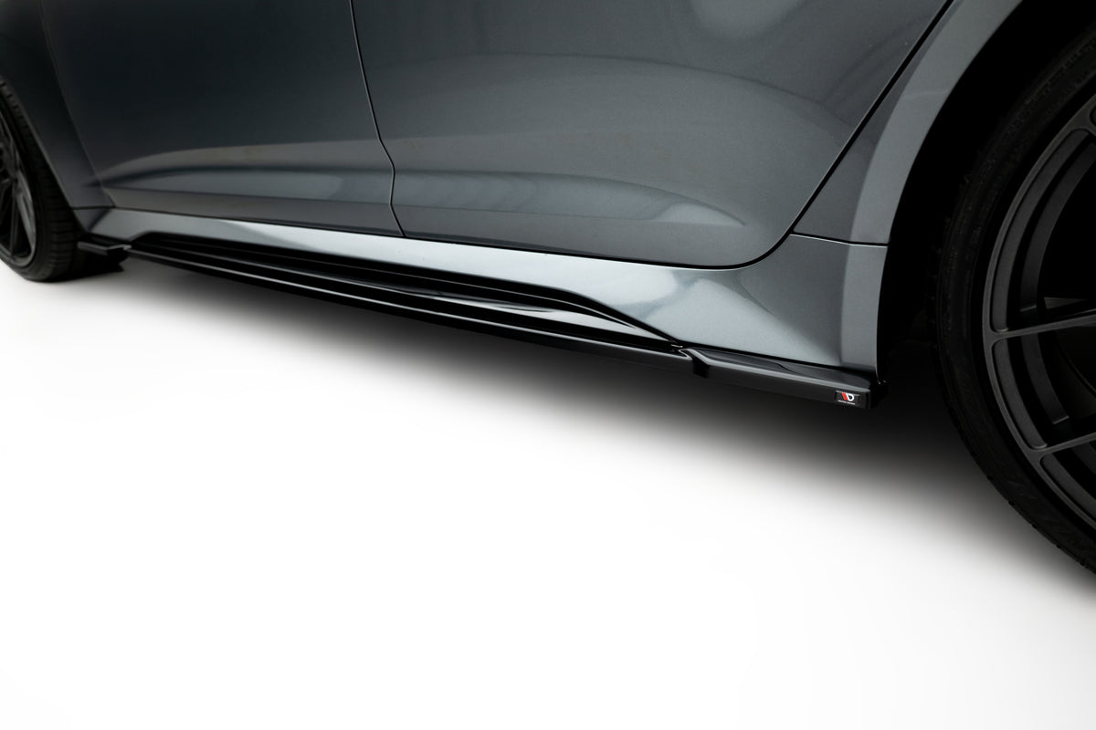 Sideskjørt diffusers V.1 i blank sort ABS til Audi RS6 C8