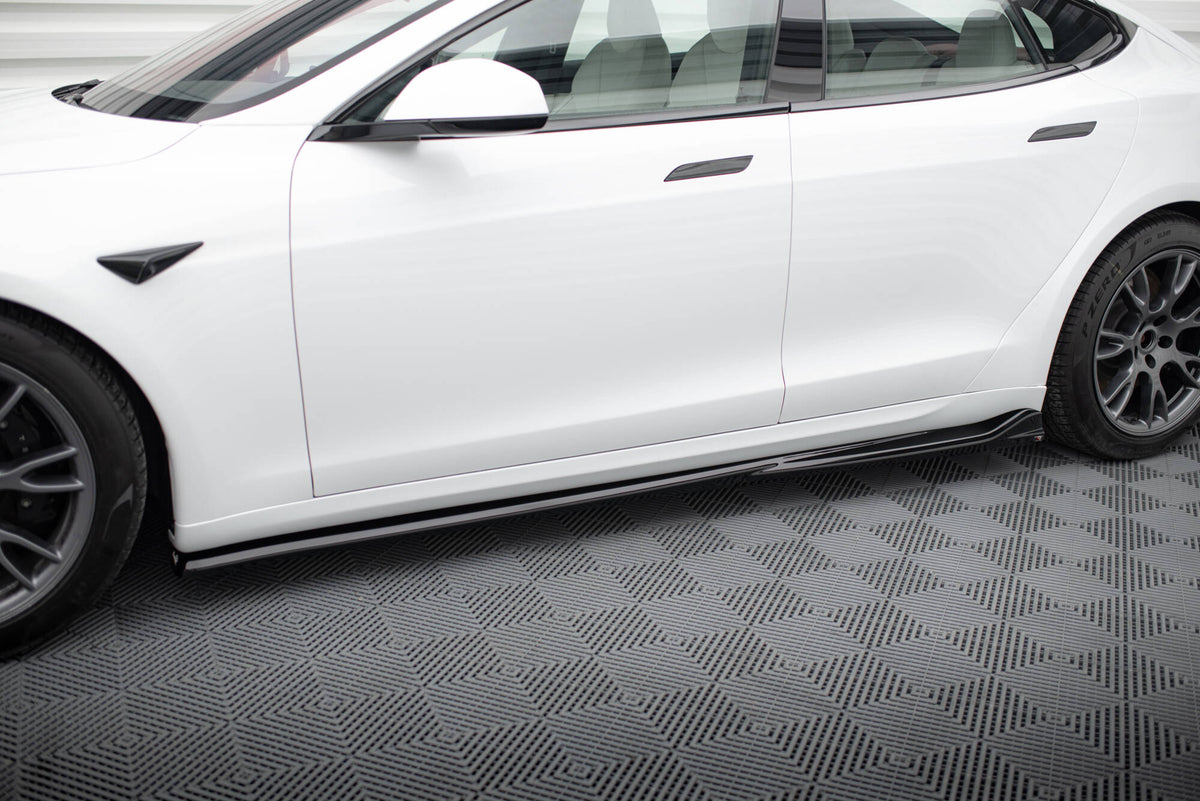 Sideskjørt diffusorer V.1 til Tesla Model S Plaid Facelift sett ovenfra