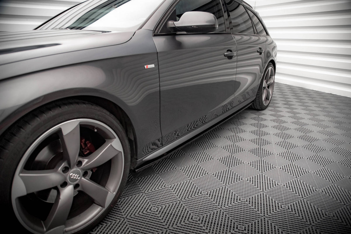 Sideskjørt diffusorer V.2 for Audi A4 B8 i sort ABS-plast, sett ovenfra