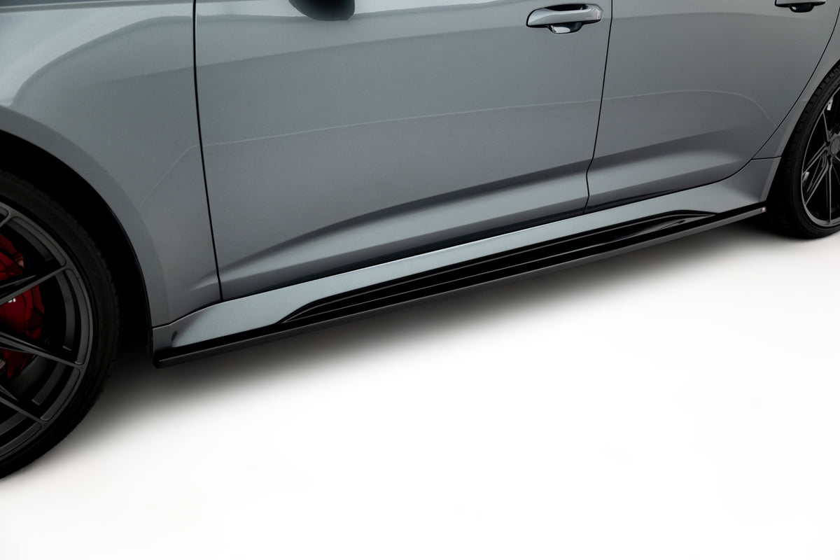 Sideskjørt diffusers V.2 i blank sort ABS til Audi RS6 C8