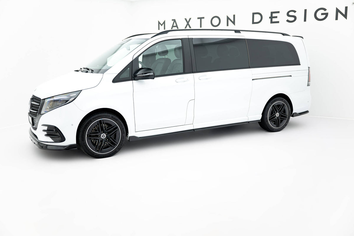 Maxton Design sideskjørt montert på Mercedes V-Class W447 i skrå vinkel